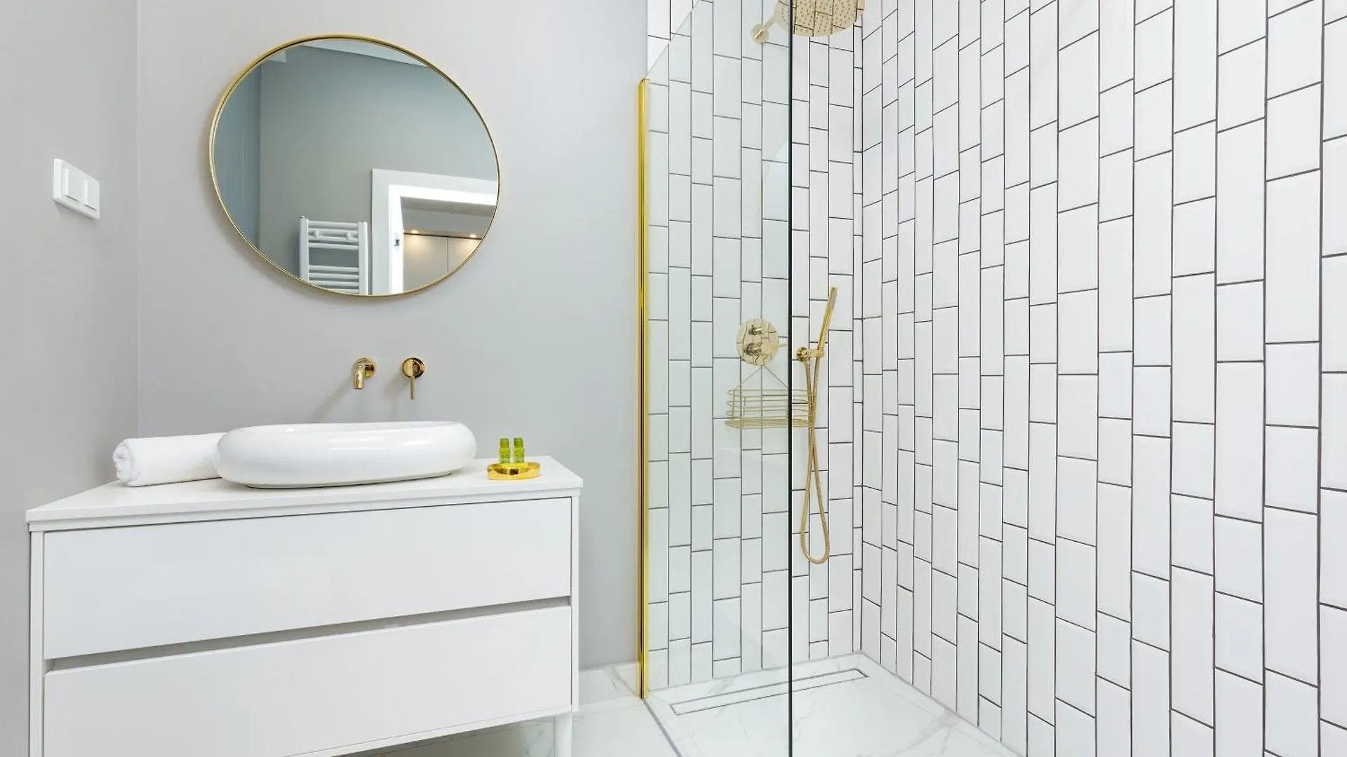 One Bedroom Apartment In Warsaw Center By Renters Prestige