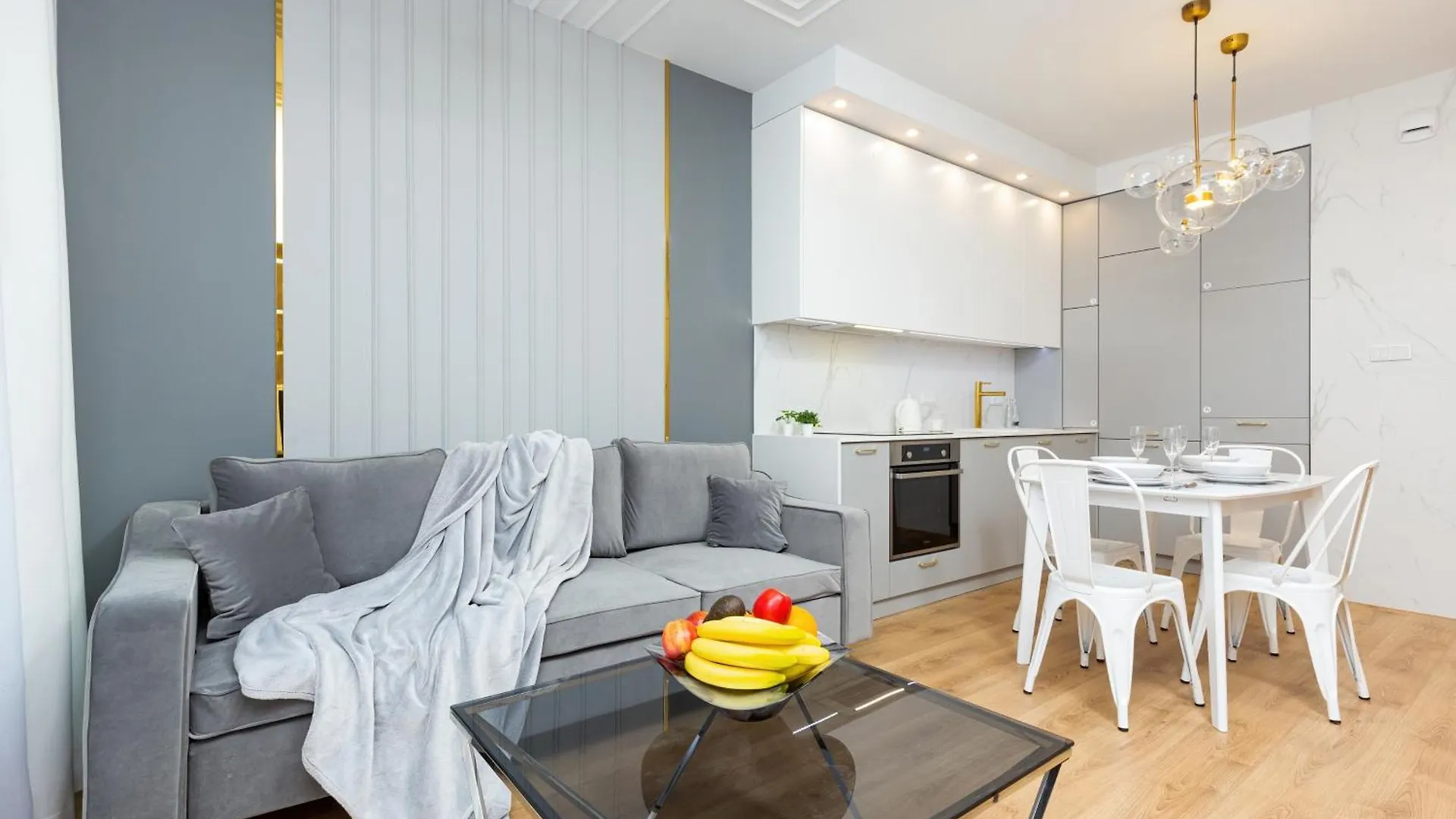 One Bedroom Apartment In Warsaw Center By Renters Prestige location